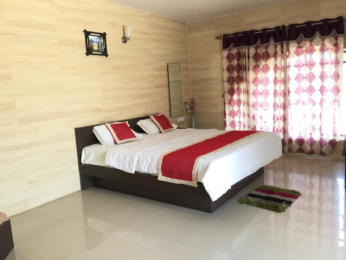 Hotel Sheetal Wadgaon  Exterior photo